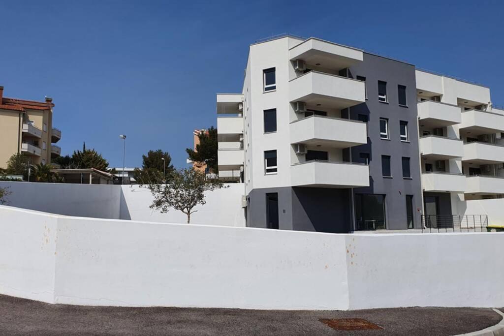Apartment Alexandra بريمونتيرا المظهر الخارجي الصورة